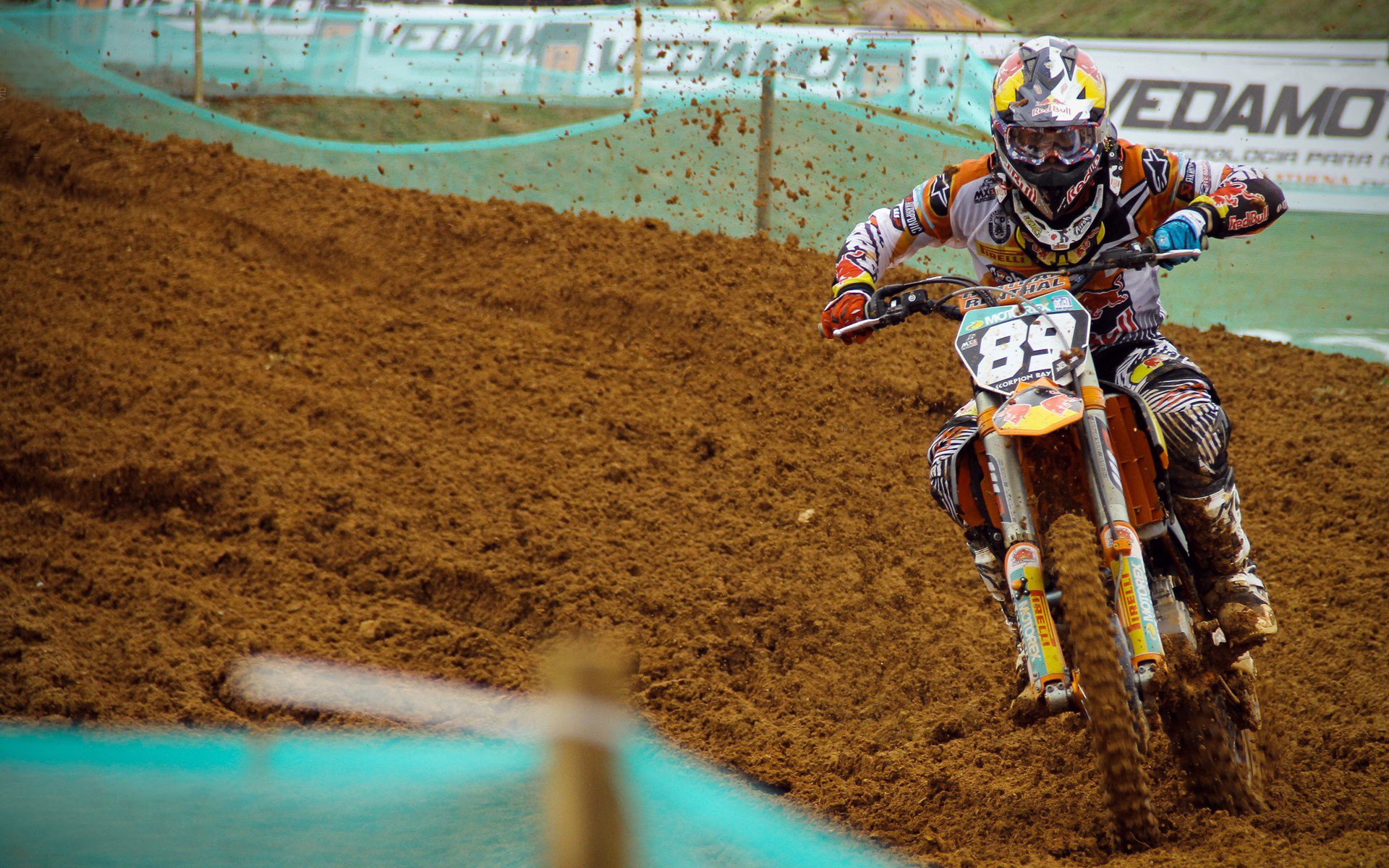 开云官网-欧冠半决赛焦点战,热火完胜雄鹿,战术纪律铸就经典逆袭