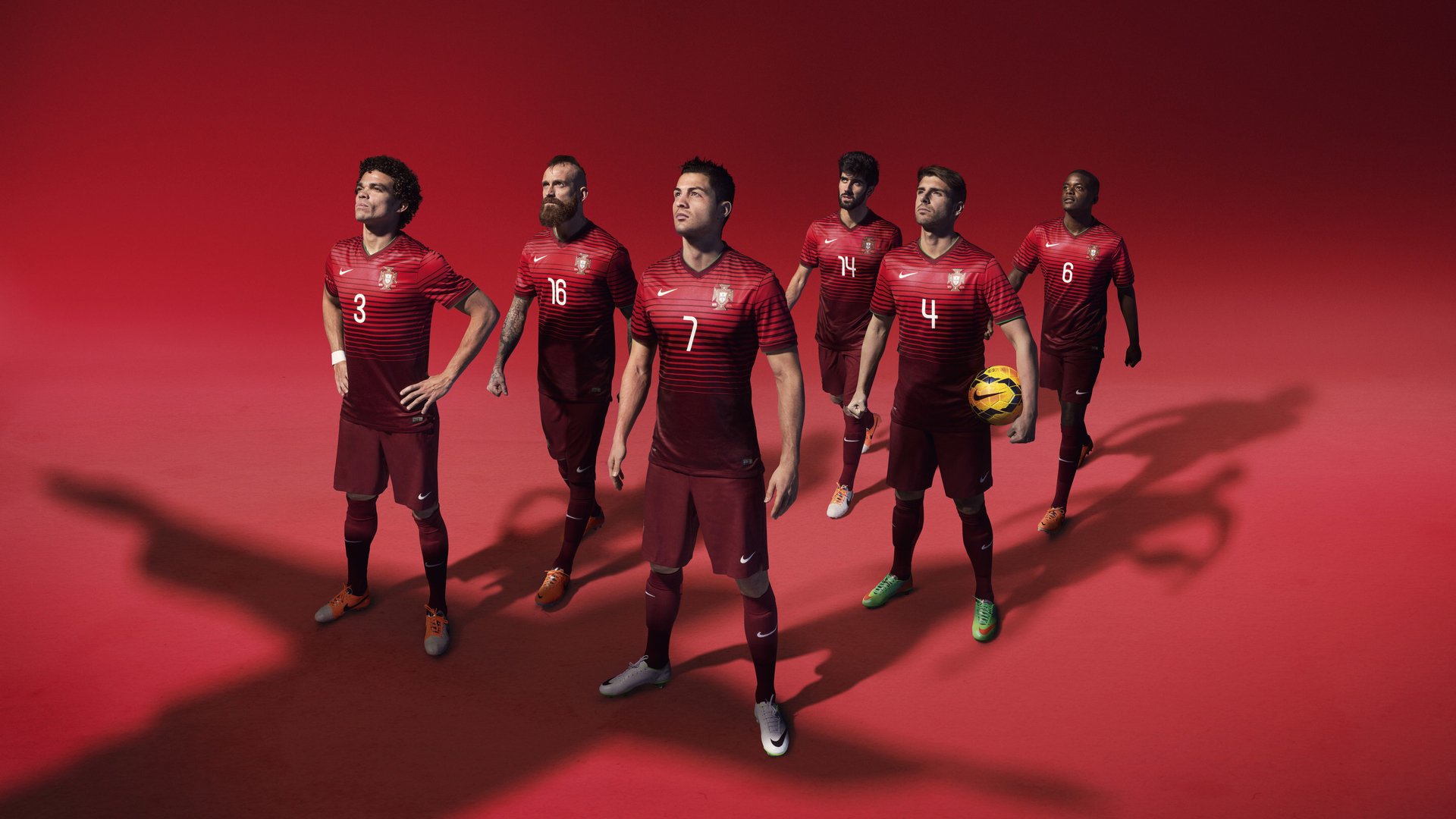 开云体育app-东决关键战之夜，佩德里压制级发挥，当战术纪律撕碎天赋神话